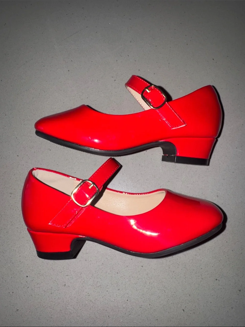Girls Red Patent Mary Jane Dress Shoes